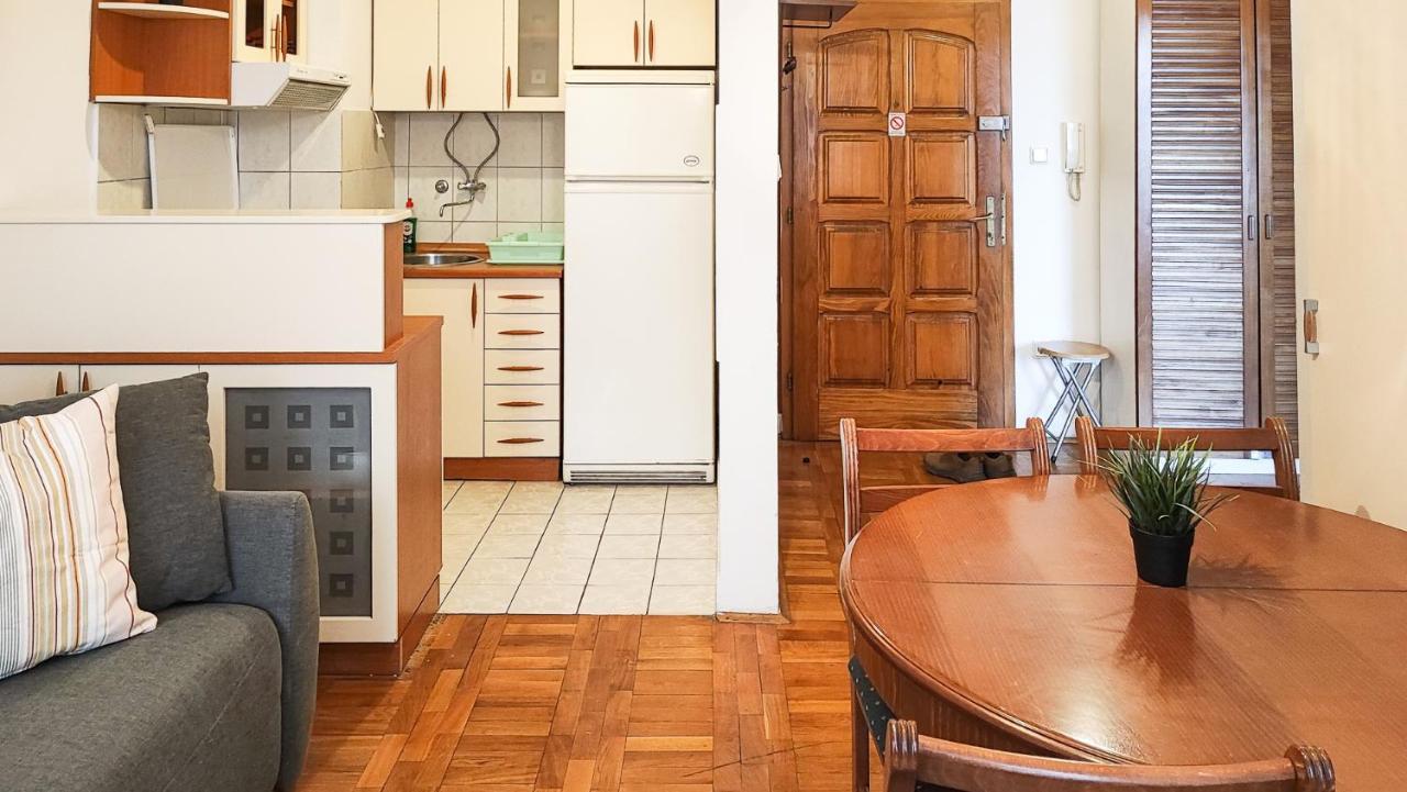 Filinhome La Gala Novi Sad Exteriör bild
